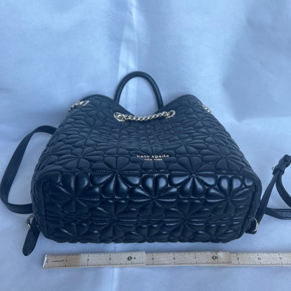 Kate Spade New York Bloom Logo Quilted Leather Backpack Black Drawstring Chain - Picture 11 of 14